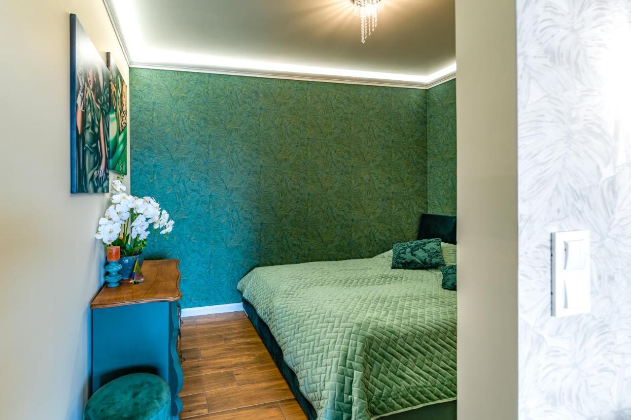 Zielony Apartament Pod Zaglami Zegrze Poludniowe Luaran gambar
